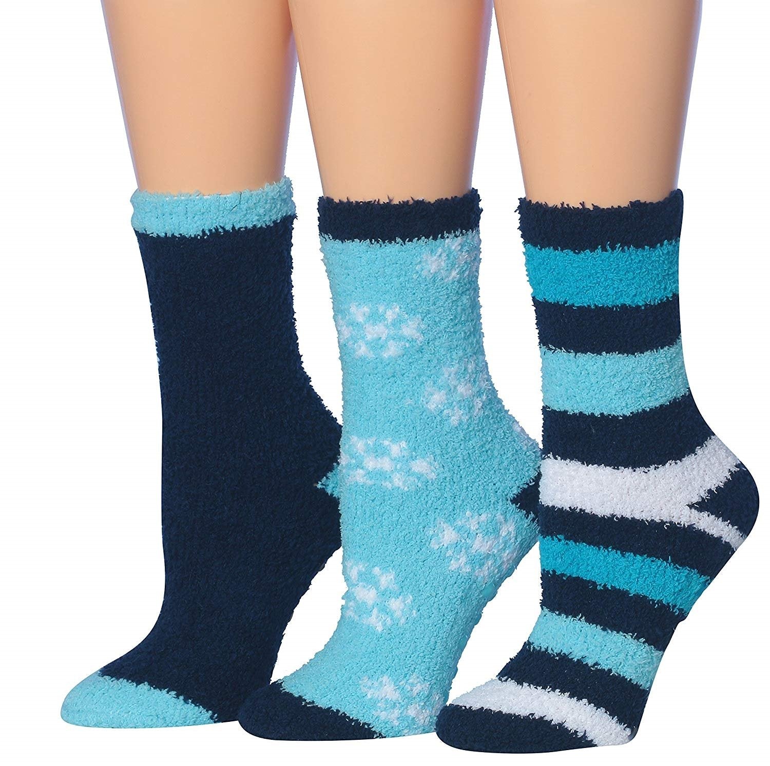 Tipi Toe Women's 3-Pairs Winter Snoflakes Anti-Skid Soft Fuzzy Crew Winter Socks